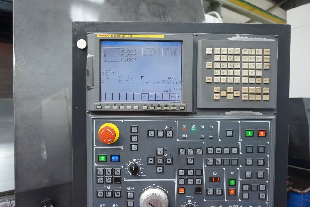 DOOSAN PUMA 700LM 3  2007